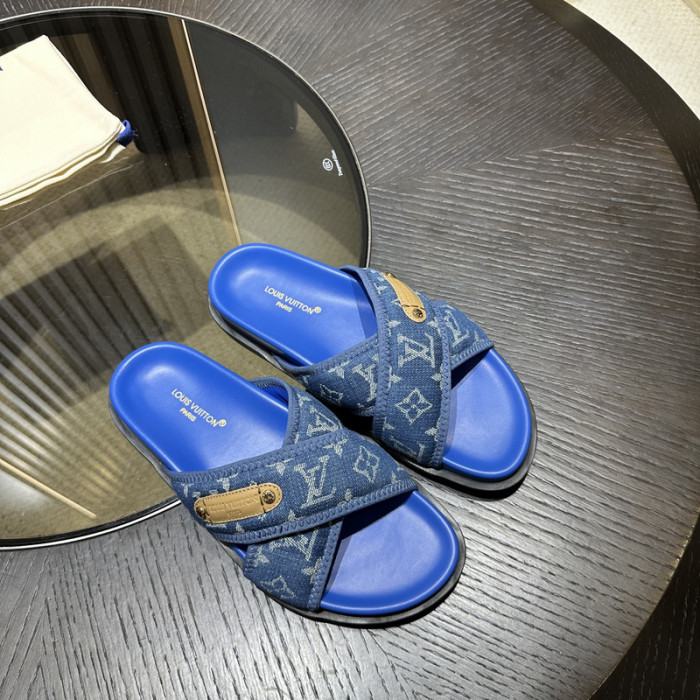 L0VT SANDAL