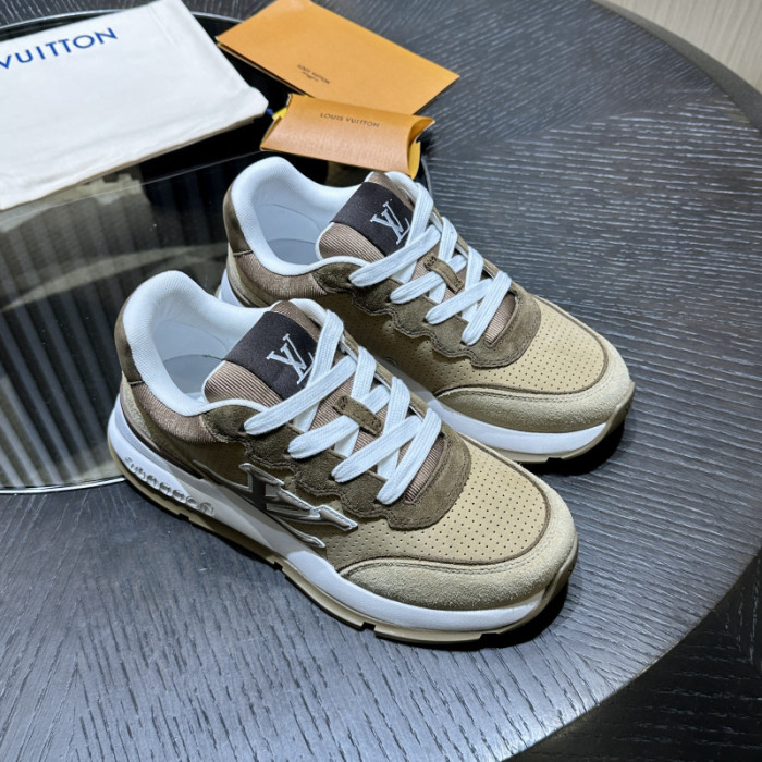 L0VT SNEAKER