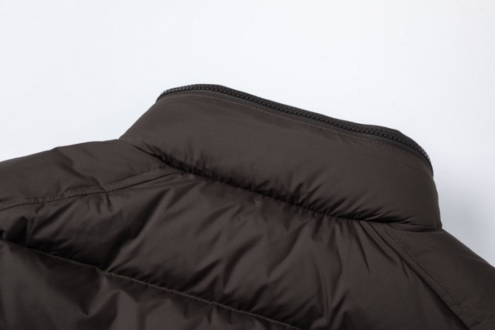 M0*C1ER DOWN JACKET