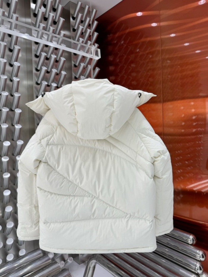 M0*C1ER DOWN JACKET