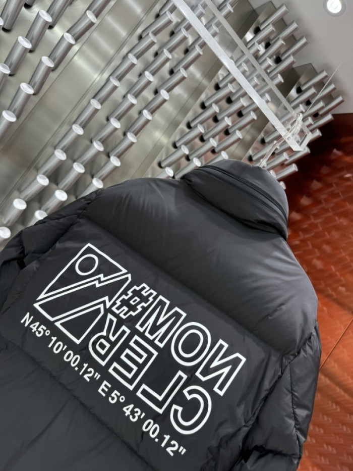 M0*C1ER DOWN JACKET