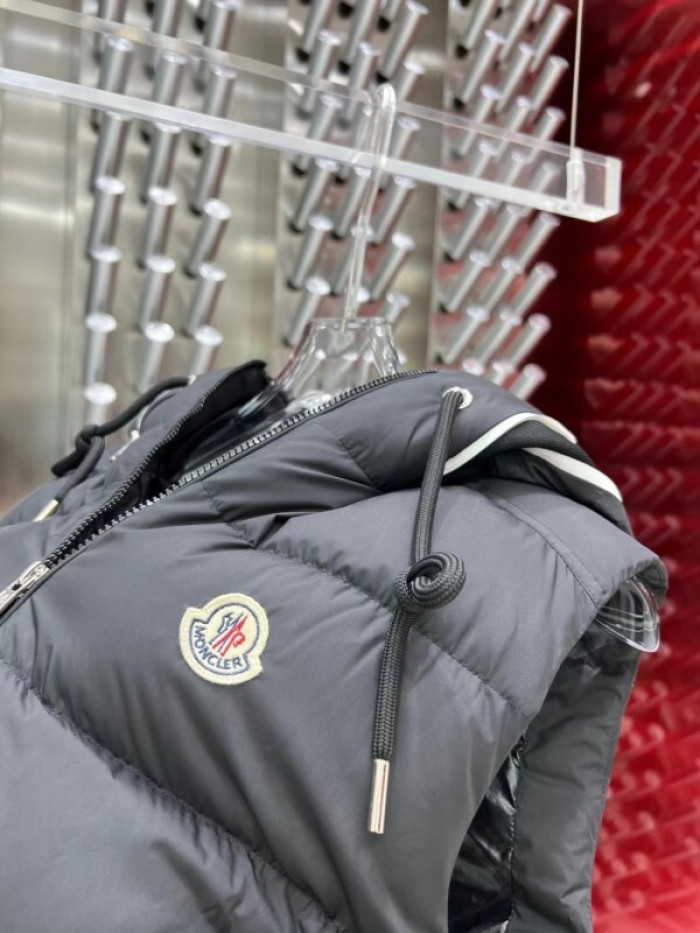 M0*C1ER DOWN JACKET