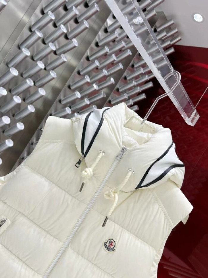 M0*C1ER DOWN JACKET