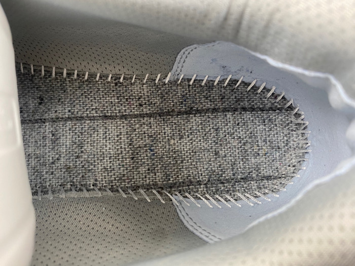 OFW SNEAKER