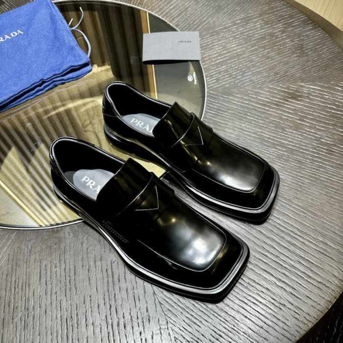 PRAD SNEAKER